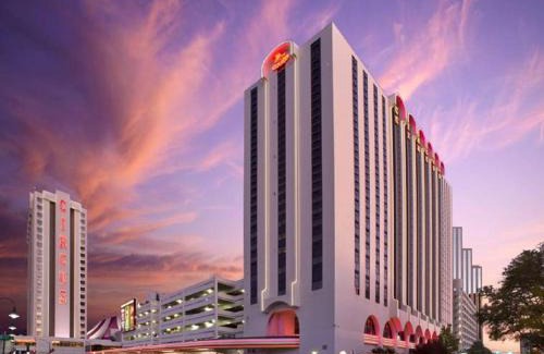 Downtown Reno Resort | Circus Circus Reno, A Caesars Destination