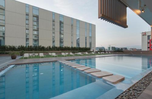 Barangay 76 Hotel | Citadines Bay City Manila