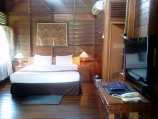 Megamendung Resort | Citra Cikopo Hotel & Family Cottages