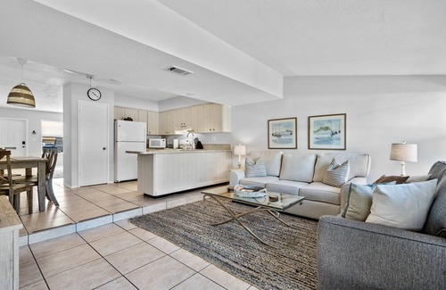Croissant Park House | Citrus Isles Waterfront Home