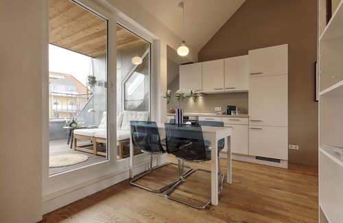 Wuerzburg Apartment | City-Apartment, Balkon & Parkplatz