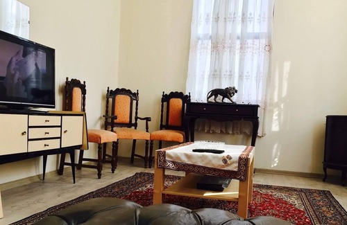 Konak House | City Apartment In Lively İzmir