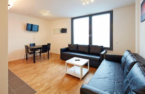 Karlshohe Apartment | City Apartment Stuttgart