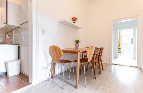 Brigittenau Apartment | City