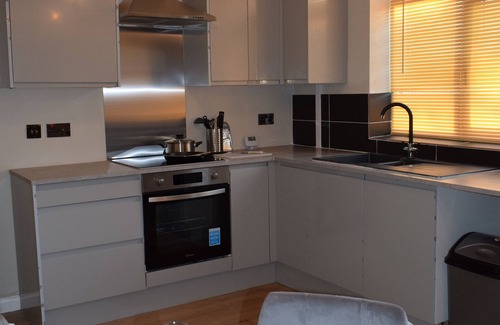 Birmingham House | City Break- Luxe 3 bedroom home,nIdeal for Families/Friends/Business/Contractors