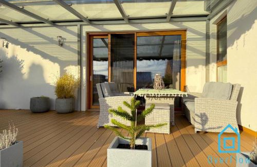Borkowo Lostowickie Apartment | City Break- Spacious Apartment with Jacuzzi- Tranquil Escape 15 Minutes to the Sea and City Center