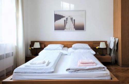 Prague 6 Apartment | City Castle Aparthotel