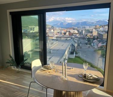 Tromso Apartment | City Center 7th Floor Apartement with Beautiful View