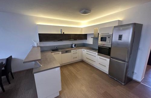 Ceske Budejovice Apartment | City Center apartment FREE PRIVATE PARKING