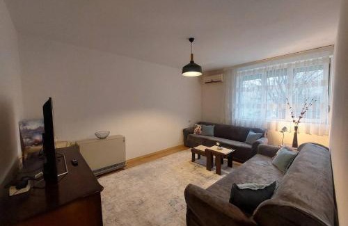 Mitrovicë Apartment | City Center Apartment