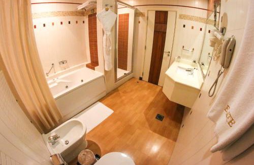 Block 428 Hotel | City Center Hotel
