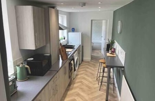 Sunderland House | City Center, near Hospital, Nissan and CrownWorks Studi