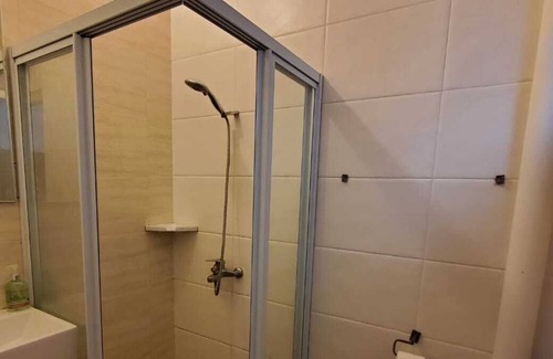 Bencoolen Apartment | City Center Room