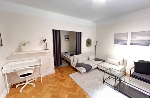 SoFo Apartment | City Center Sanctuary