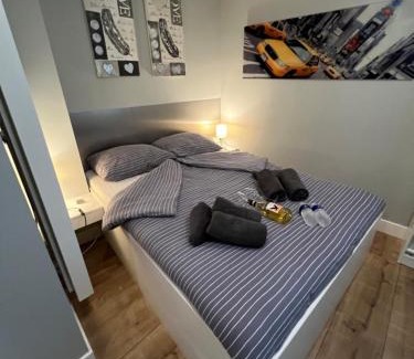 Burgwallen Nieuwe Zijde Apartment | City Center Studio Amsterdam