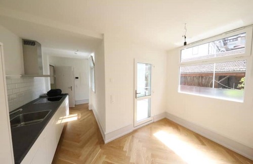 Central Interlaken Apartment | City Center Union 2 Apartment