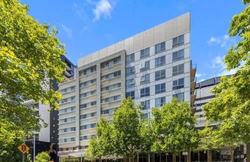 City East Apartment | City Central Canberra Unit