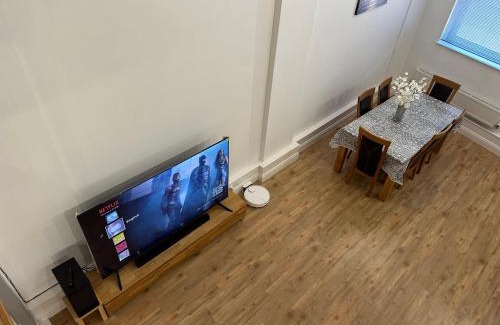 Nottingham City Centre Apartment | City Centre 3 bedrooms apartment with parking
