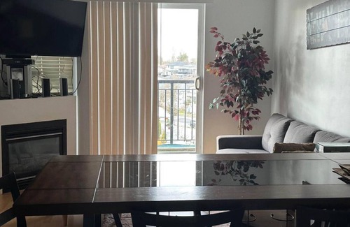 Williams Lake Apartment | City Centre Cozy Apartment