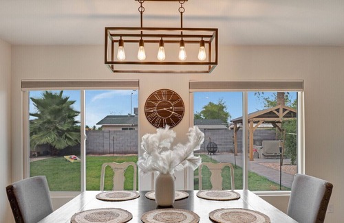 Mesa Grande Other | City Chicken Farm by Cubs Stadium w/Live Chickens, Hot Tub, Fish Pond, Fire Pit