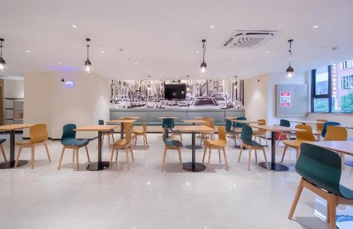Laibin Hotel | City Comfort Inn Laibin Shilong Town
