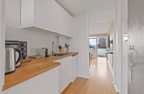 Woolloomooloo Apartment | City Escape with Panoramic Views