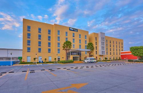 Ixtapalapa Hotel | City Express by Marriott Ciudad de México Plaza Central