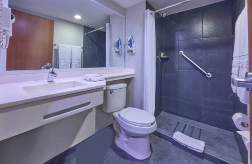 Ixtapalapa Hotel | City Express by Marriott Ciudad de México Plaza Central