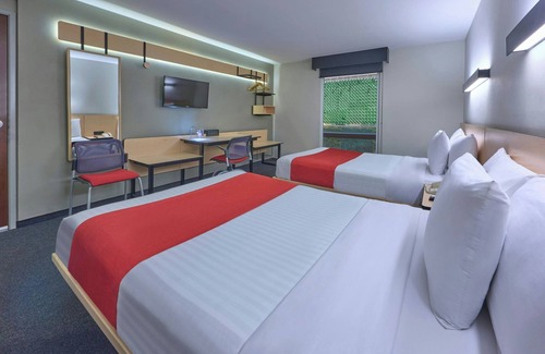 Ixtapalapa Hotel | City Express by Marriott Ciudad de México Plaza Central