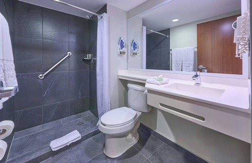 Ixtapalapa Hotel | City Express by Marriott Ciudad de México Plaza Central