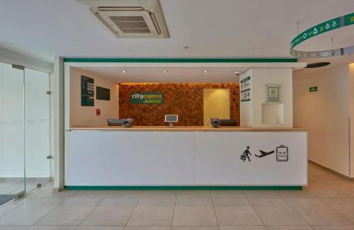 Cuautlancingo Hotel | City Express Junior by Marriott Puebla FINSA