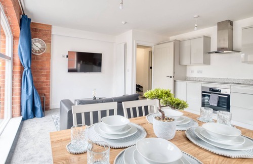 Hull Old Town Apartment | City Flat in Hull-Silvester Street-Free Parking