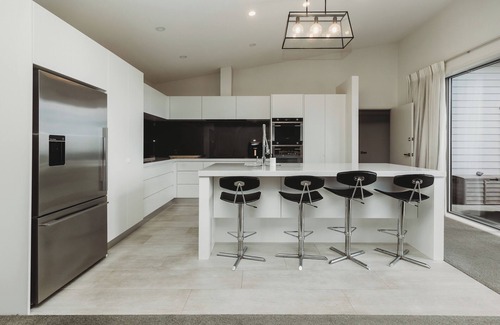 New Plymouth House | City Hideaway - New Plymouth Holiday Home