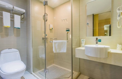 Guangzhou Central Business District Hotel | City Hotel Sports WestRoadsubway station