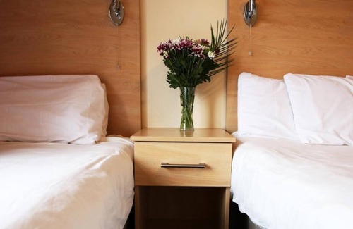 Victoria Hotel | City Inn Express Hotel