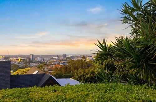 The Hill House | City Lights at the Hill Newcastle Panoramas