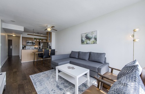 CityPlace Apartment | City living with Lake View