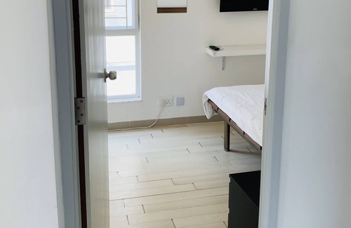 Islands District House | City Oasis Guesthouse