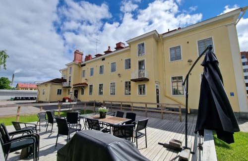 Varkaus Apartment | City Premium huone Vanha Postitalo