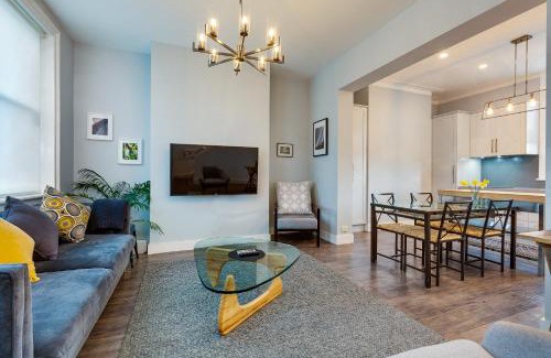 Hobart Central Business District Villa | City Retreat Hobart