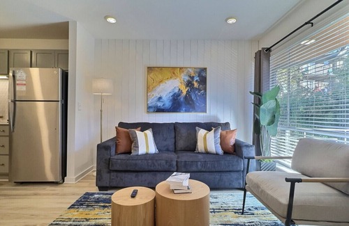 Birmingham Apartment | City Retreat Near Downtown Hotspots