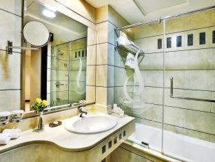 Al Khuwair Hotel | City Seasons Hotel & Suites Muscat