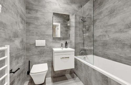 Sutton Apartment | City Service Lets - New London Village 2-bed Excellent transport links with free parking