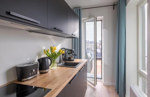 Kadriorg Apartment | City Terrace Apartment Avangard - Large private roof terrace