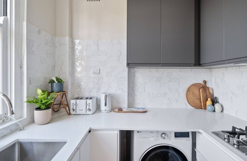 Darlinghurst Apartment | City Vibes in Darlinghurst