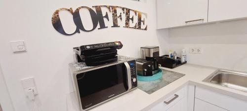 Rosenberg Apartment | City West Studios