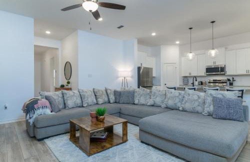 Lindale House | City Zen Modern country retreat