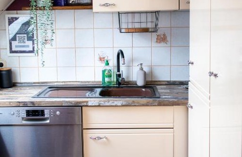 Weyhe Apartment | Citynah Maisionettenapartment*Sky-TV*BIOKaffee*