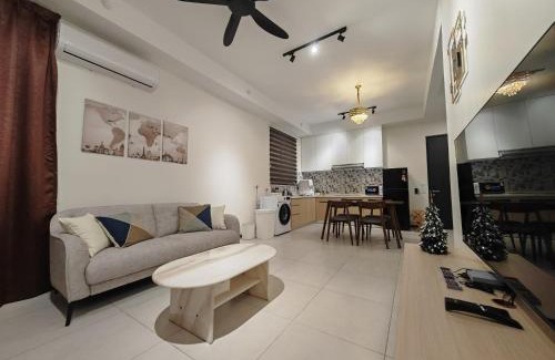 George Town Apartment | Cityscape Haven - Urban Suites by Ocean Luxe
