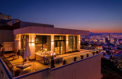 Vake House | Cityscape Retreat: The View